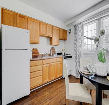 Eat in kitchen with window 